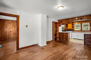 506 Bonner St, Hendersonville, NC 28739 - Photo 33