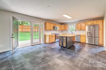 16 Beechwood Road, Asheville, NC 28805 - Photo 11