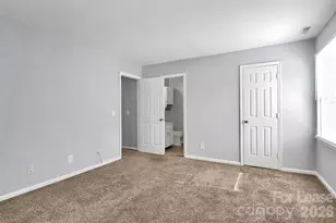 6146 Meadow Rose Ln, Charlotte, NC 28215 - Photo 21