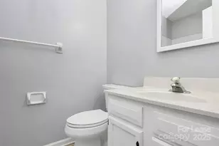 6146 Meadow Rose Ln, Charlotte, NC 28215 - Photo 27