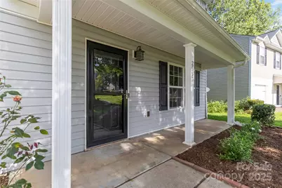 2557 Mulberry Pond Drive, Charlotte, NC 28208 - Photo 3