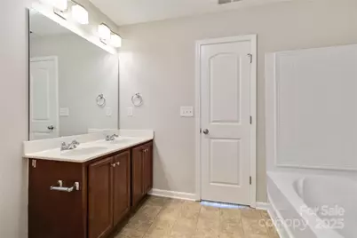 2557 Mulberry Pond Drive, Charlotte, NC 28208 - Photo 27