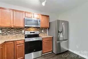 2557 Mulberry Pond Dr, Charlotte, NC 28208 - Photo 13