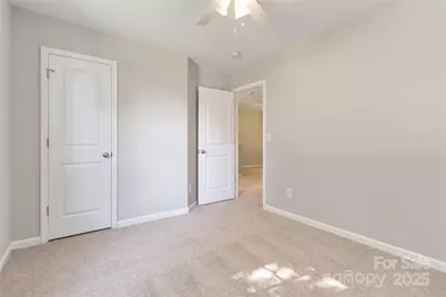 2557 Mulberry Pond Drive, Charlotte, NC 28208 - Photo 37