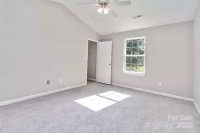 2557 Mulberry Pond Drive, Charlotte, NC 28208 - Photo 25