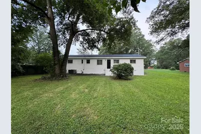 4008 Tennessee Avenue, Charlotte, NC 28216 - Photo 21