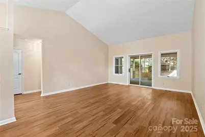 131 Jenny Lind Drive, Hendersonville, NC 28791 - Photo 5