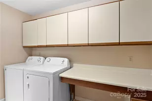 131 Jenny Lind Dr, Hendersonville, NC 28791 - Photo 25