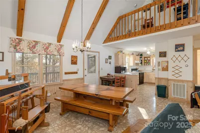 2355 Round Mountain Road, Brevard, NC 28712 - Photo 9