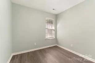 8421 Kings Creek Dr, Charlotte, NC 28273 - Photo 17