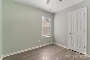 8421 Kings Creek Dr, Charlotte, NC 28273 - Photo 15