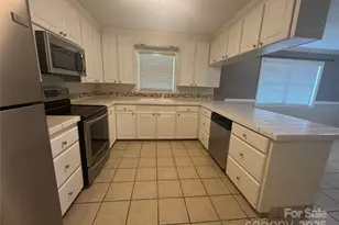 2028 Kings Rd, Shelby, NC 28150 - Photo 11