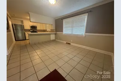 2028 Kings Road, Shelby, NC 28150 - Photo 5