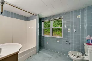 105 Marble Dr, Sylva, NC 28779 - Photo 17