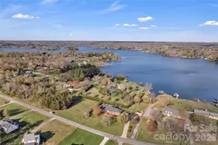 2207 Peninsula Ave, Shelby, NC 28150 - Photo 3