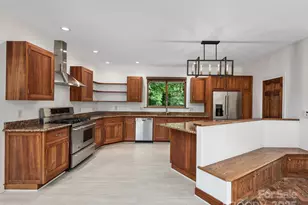 248 Wisdom Cove Rd, Flat Rock, NC 28731 - Photo 11