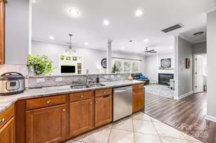 1903 Dundalk Rd, Charlotte, NC 28270 - Photo 9