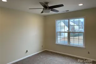 6846 Guinevere Dr, Charlotte, NC 28277 - Photo 9