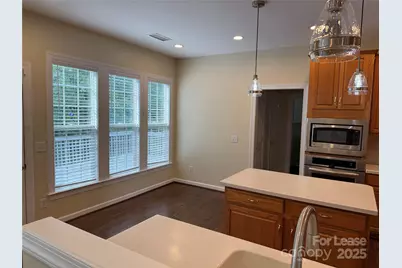 6846 Guinevere Drive, Charlotte, NC 28277 - Photo 19