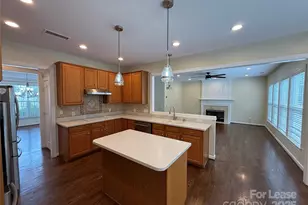 6846 Guinevere Dr, Charlotte, NC 28277 - Photo 27