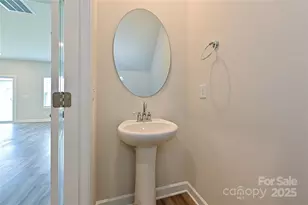 402 Luna Ln, Shelby, NC 28152 - Photo 3