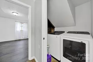 5300 Grafton Dr, Charlotte, NC 28215 - Photo 19