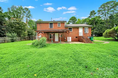 5300 Grafton Drive, Charlotte, NC 28215 - Photo 3