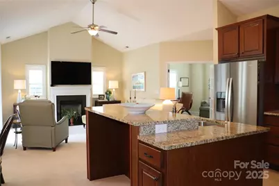 805C Wynnshire Drive #C, Hickory, NC 28601 - Photo 17