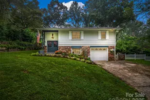 66 Barberry Heights Dr, Brevard, NC 28712 - Photo 1