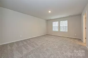 2106 Sunflower Cir, Newton, NC 28658 - Photo 17