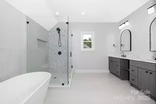 16325 Riverpointe Dr, Charlotte, NC 28278 - Photo 17