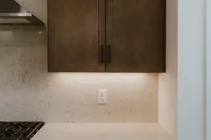 4047 Bass River Pkwy, Charlotte, NC 28217 - Photo 3