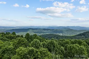 602 Fleetwood Plaza, Hendersonville, NC 28739 - Photo 7