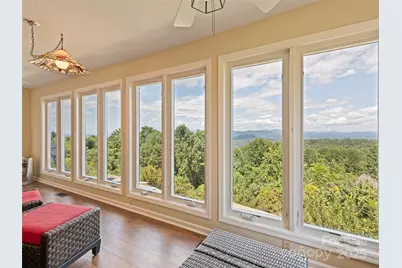 602 Fleetwood Plaza, Hendersonville, NC 28739 - Photo 21