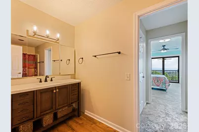 602 Fleetwood Plaza, Hendersonville, NC 28739 - Photo 31