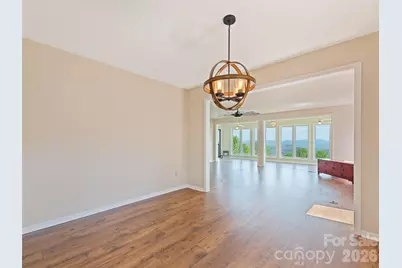602 Fleetwood Plaza, Hendersonville, NC 28739 - Photo 15