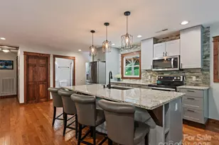 1903 Mauney Cv Rd, Waynesville, NC 28786 - Photo 1