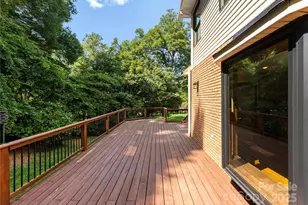 341 N Mulberry St, Statesville, NC 28677 - Photo 11