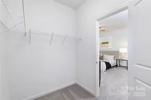 9705 Forest Dr, Charlotte, NC 28216 - Photo 19