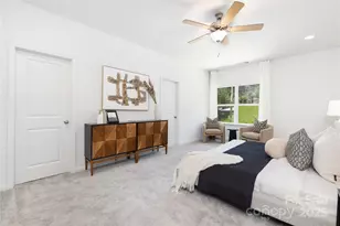 9705 Forest Dr, Charlotte, NC 28216 - Photo 15