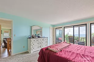 1401 Fleetwood Plaza, Hendersonville, NC 28739 - Photo 27