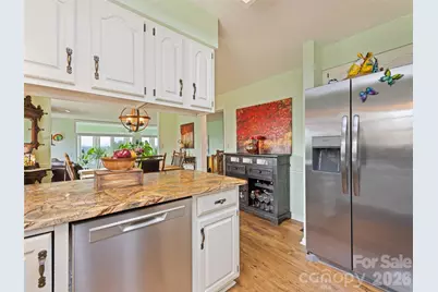 1401 Fleetwood Plaza #1, Hendersonville, NC 28739 - Photo 9