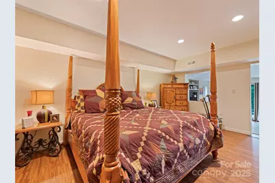 1401 Fleetwood Plaza #1, Hendersonville, NC 28739 - Photo 35
