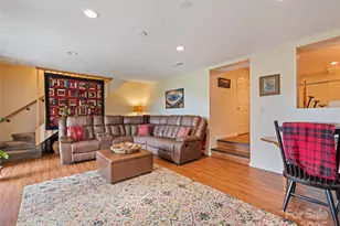 1401 Fleetwood Plaza, Hendersonville, NC 28739 - Photo 37