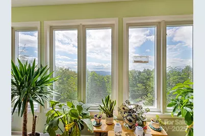 1401 Fleetwood Plaza #1, Hendersonville, NC 28739 - Photo 25