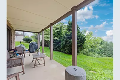 1401 Fleetwood Plaza #1, Hendersonville, NC 28739 - Photo 43