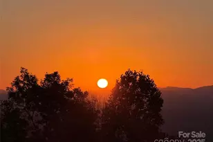 1401 Fleetwood Plaza, Hendersonville, NC 28739 - Photo 43