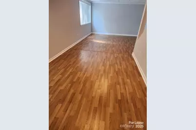 4917 Highlake Drive, Charlotte, NC 28215 - Photo 11