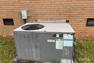 1721 N Post Rd, Shelby, NC 28150 - Photo 7