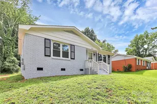 723 Edgegreen Dr, Charlotte, NC 28217 - Photo 19